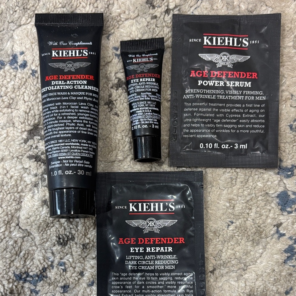 Kiehl's Age Defender Men’s Skincare Set travel size